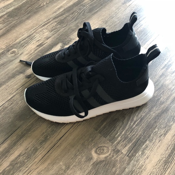 black adidas shoes black adidas shoes